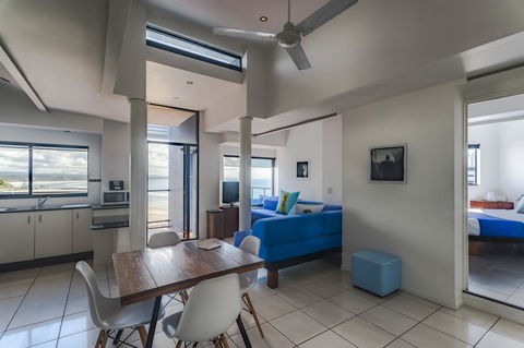 Komune Resort And Beach Club Greenmount Beach - Australian Directory 32