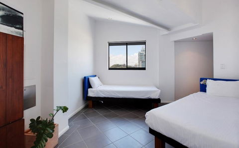 Komune Resort And Beach Club Greenmount Beach - Australian Directory 36