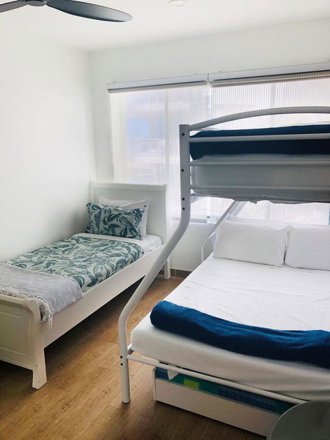 Bilinga Beach Motel - Australian Directory 4