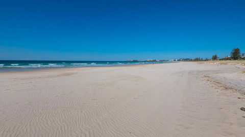 Bilinga Beach Motel - Australian Directory 22
