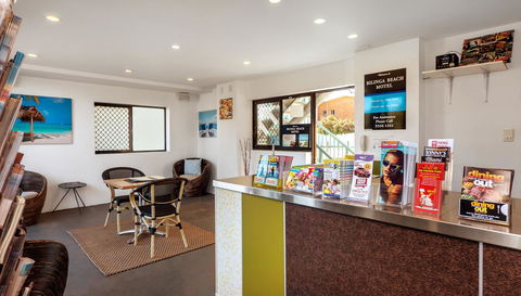 Bilinga Beach Motel - Australian Directory 25