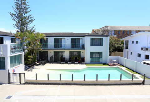 Bilinga Beach Motel - Australian Directory 14