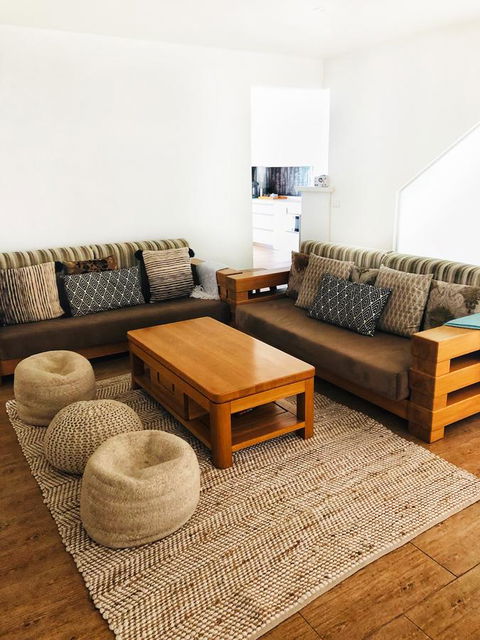Bilinga Beach Motel - Australian Directory 5