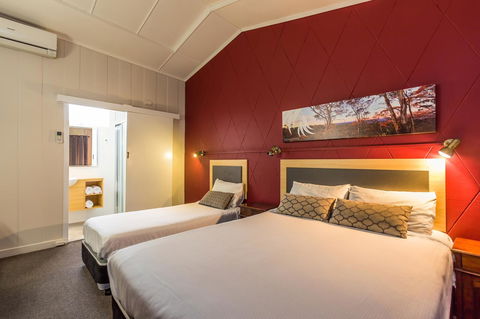 Downs Motel - Australian Directory 14