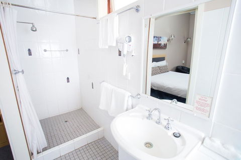 Downs Motel - Australian Directory 29