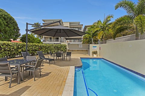 On The Bay Apartments - Australian Directory 25