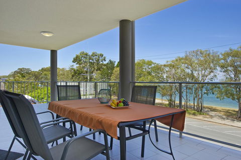 On The Bay Apartments - Australian Directory 7