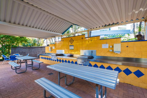 Aegean Resort Apartments - Australian Directory 38