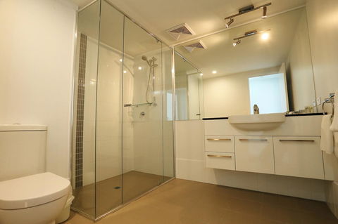 Q Resorts Paddington - Australian Directory 41