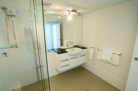 Q Resorts Paddington - Australian Directory 26