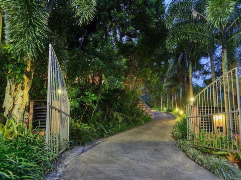 Cairns Rainforest Retreat - Australian Directory 2