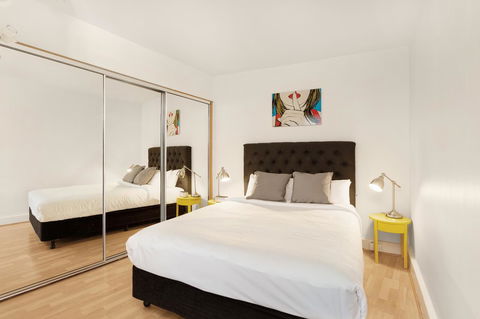 Ridge Apartment Hotel - Australian Directory 37