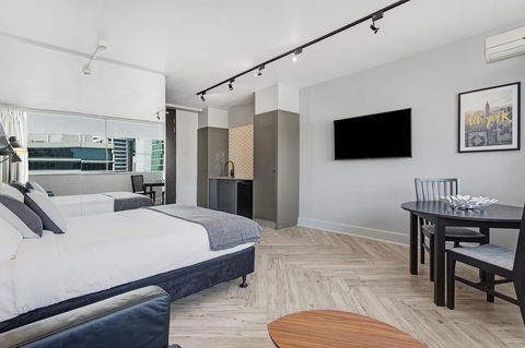 Ridge Apartment Hotel - Australian Directory 32