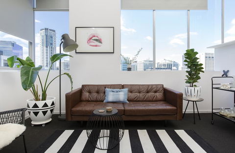 Ridge Apartment Hotel - Australian Directory 14