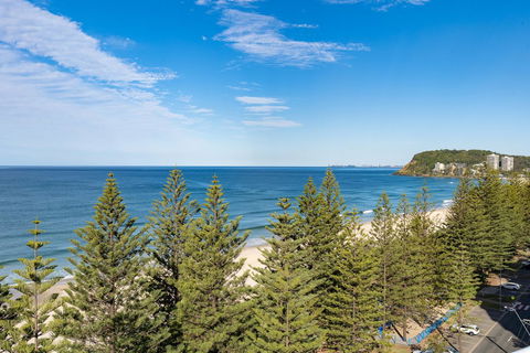 ULTIQA Burleigh Mediterranean Resort - Australian Directory 8
