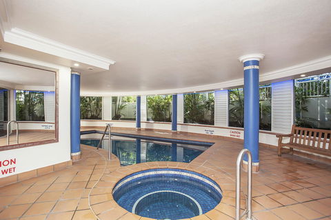 ULTIQA Burleigh Mediterranean Resort - Australian Directory 22