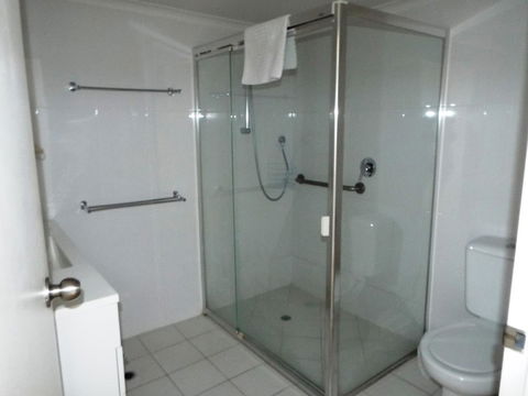 Northwind Beachfront Apartments - Australian Directory 24