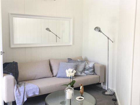 Halcyon On Bardon - Australian Directory 2