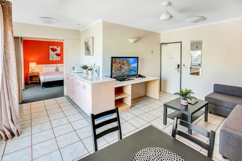 Coral Tree Inn - Australian Directory 25