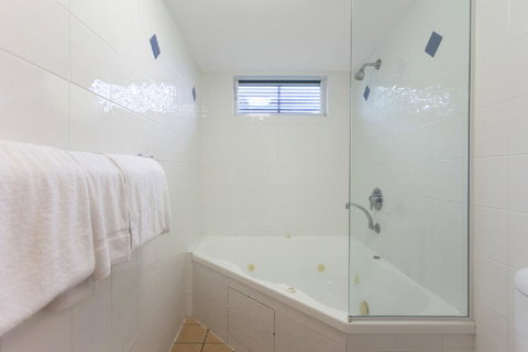 Windmill Motel & Events Centre - Australian Directory 25
