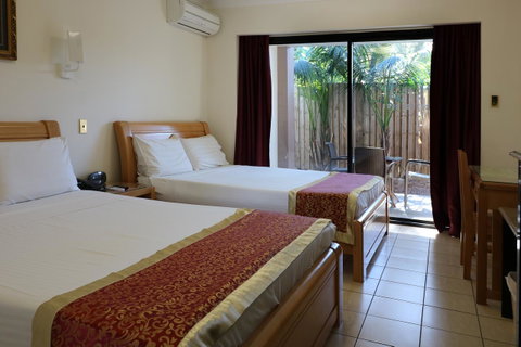 Novena Palms Motel - Australian Directory 22
