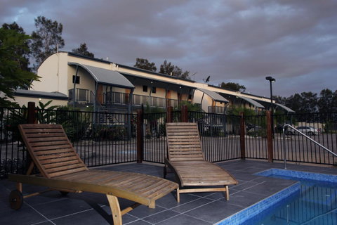 Novena Palms Motel - Australian Directory 9
