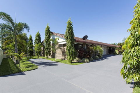 Marcol Place Holiday Apartments - Australian Directory 2