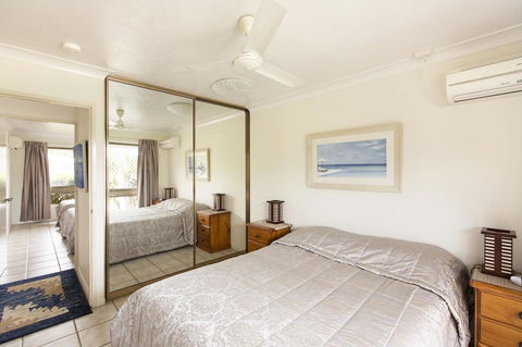 Marcol Place Holiday Apartments - Australian Directory 14