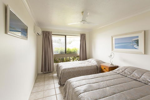 Marcol Place Holiday Apartments - Australian Directory 13