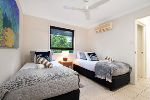 Oasis Apartments On Hamilton Island By HIHA - Australian Directory 24
