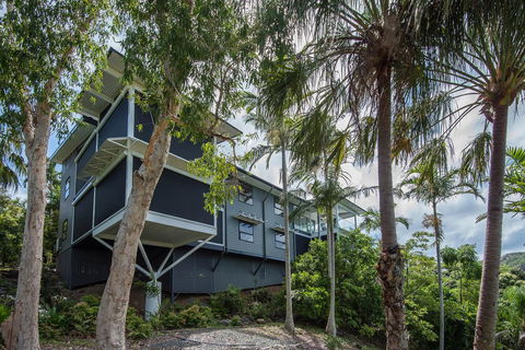 Oasis Apartments On Hamilton Island By HIHA - Australian Directory 22