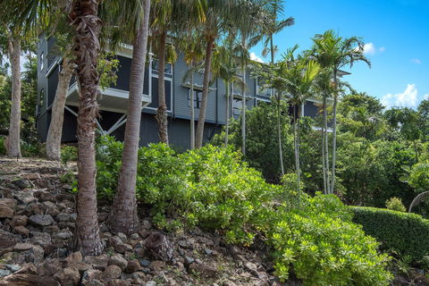 Oasis Apartments On Hamilton Island By HIHA - Australian Directory 23