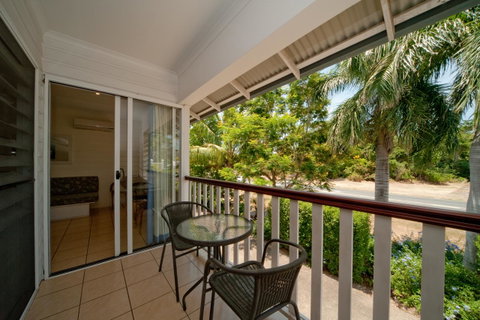 Mango House Resort - Australian Directory 2