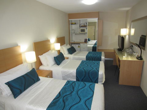 Best Western Airport 85 Motel - Australian Directory 42