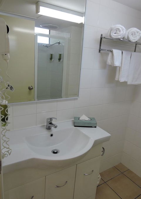 Best Western Airport 85 Motel - Australian Directory 9