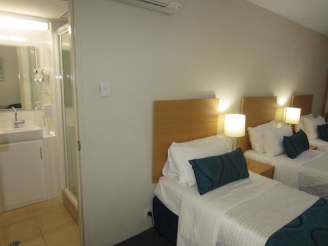 Best Western Airport 85 Motel - Australian Directory 41