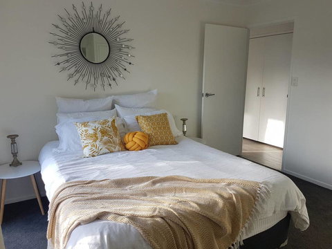 Beautiful Home- Walk To Beach-Short Drive To Noosa - Australian Directory 4