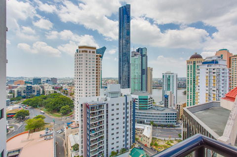 Republic Apartments Brisbane City - Australian Directory 11