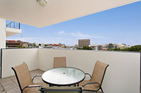 Republic Apartments Brisbane City - Australian Directory 30