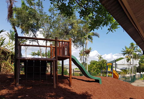 Cairns Colonial Club Resort - Australian Directory 10