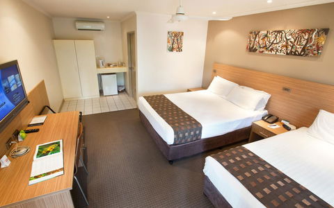 Cairns Colonial Club Resort - Australian Directory 33