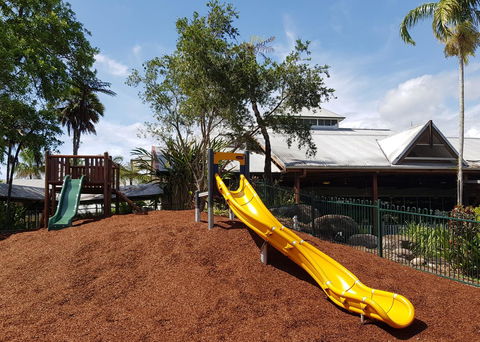 Cairns Colonial Club Resort - Australian Directory 9