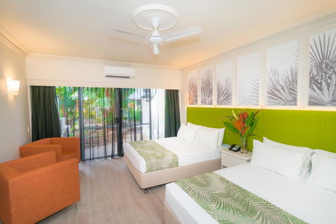 Cairns Colonial Club Resort - Australian Directory 4