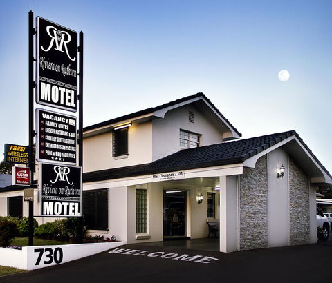 Riviera On Ruthven - Australian Directory 14