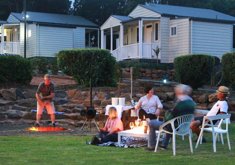 Hampton Estate Wines - Australian Directory 18