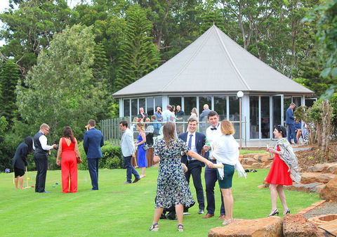 Hampton Estate Wines - Australian Directory 17