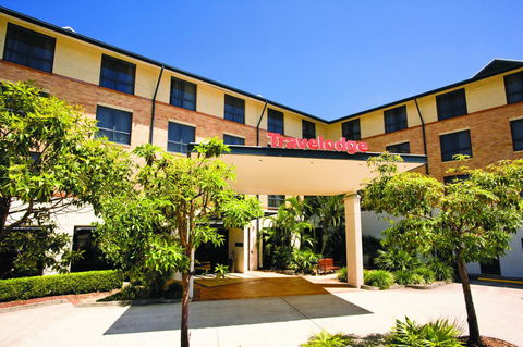 Mercure Brisbane Garden City - Australian Directory 16