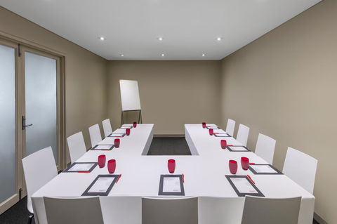 Mercure Brisbane Garden City - Australian Directory 20