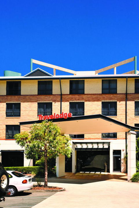 Mercure Brisbane Garden City - Australian Directory 14