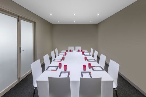 Mercure Brisbane Garden City - Australian Directory 22